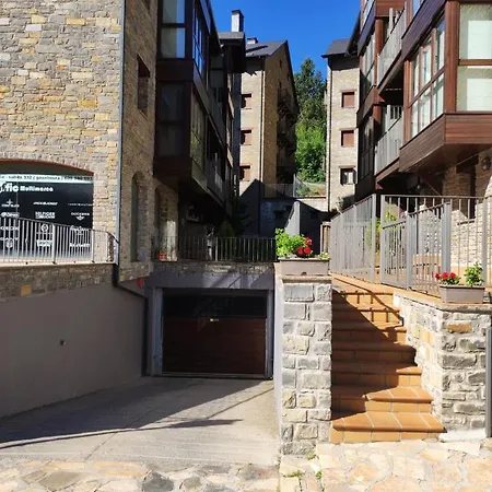 Апартаменты Casa Marmotte - Tucasaenlospirineos Эскаррилья