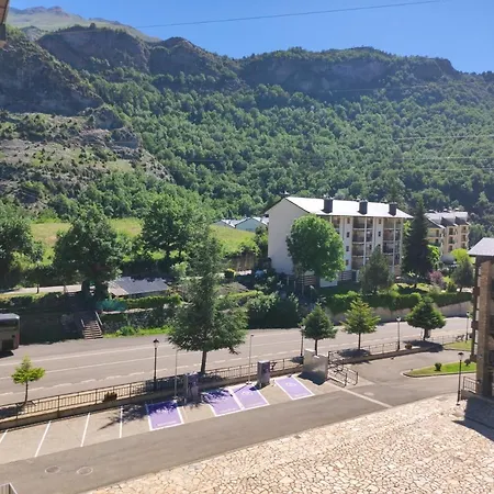 Casa Marmotte - Tucasaenlospirineos Апартаменты Эскаррилья